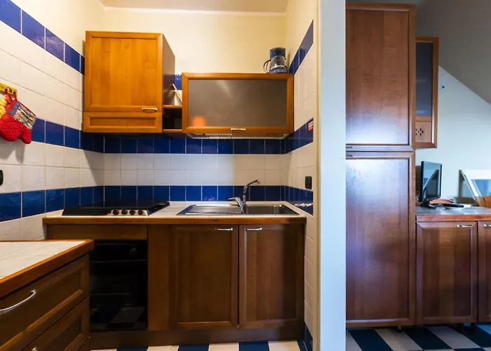 Appartamento Charming Townhouse With A Shared Pool And Garden Bibione